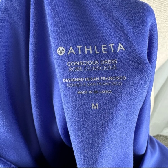 Excellent Condition Athleta Dress - Picture 7 of 7